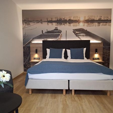 Hotel Am Hardtsee Ubstadt-Weiher Exteriér fotografie
